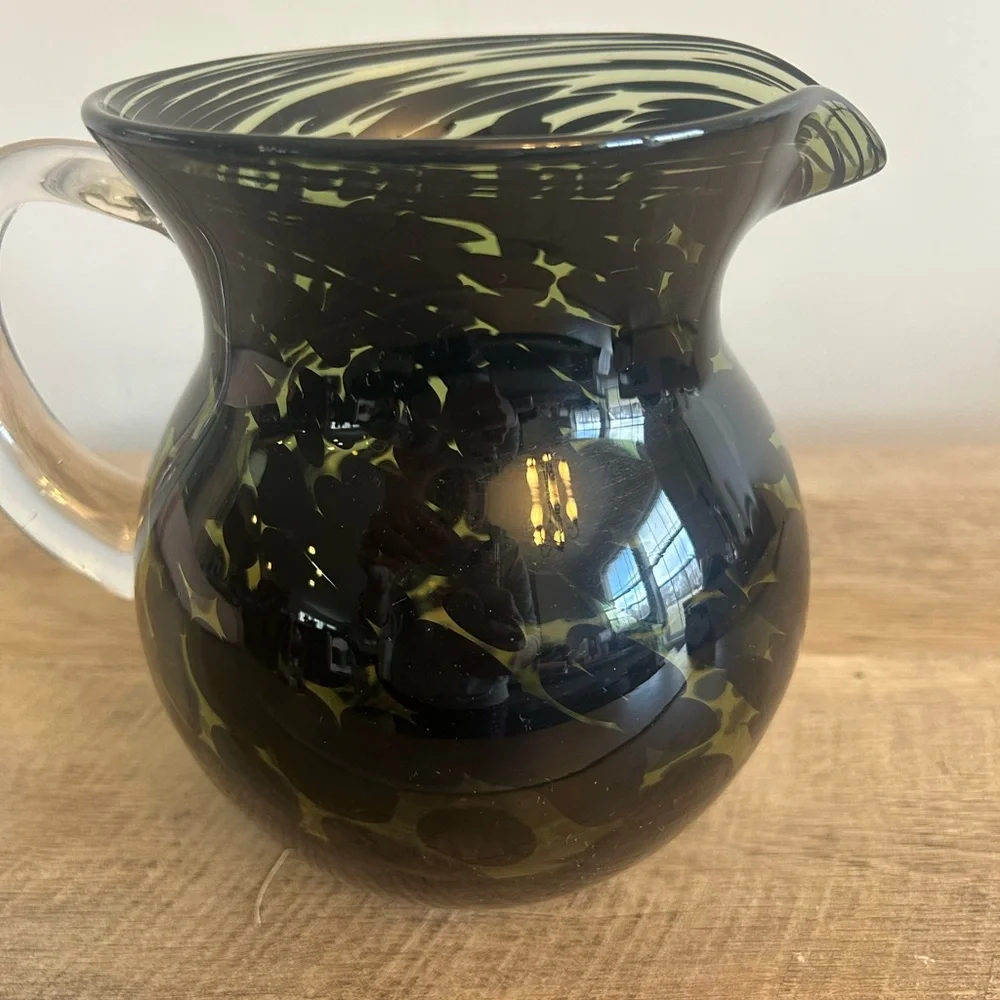 Mid Mod Green Black Speckled Glass Cocktail Pitcher Pier‎ 1 32 OZ Water Pitcher